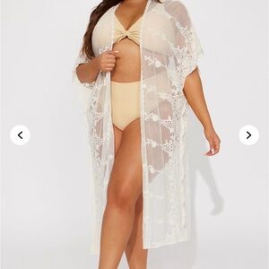 Elegant Cream Embroidered Lace Cover-Up
